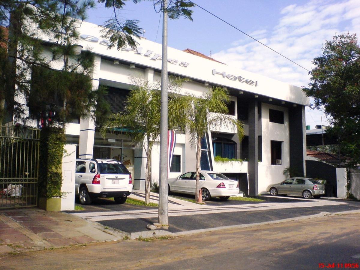Los Alpes Villa Morra Assunção Exterior foto